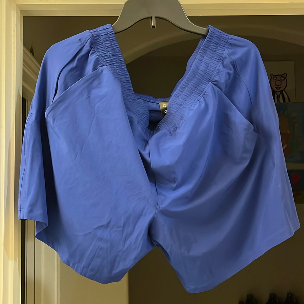 Lululemon no liner blue shorts